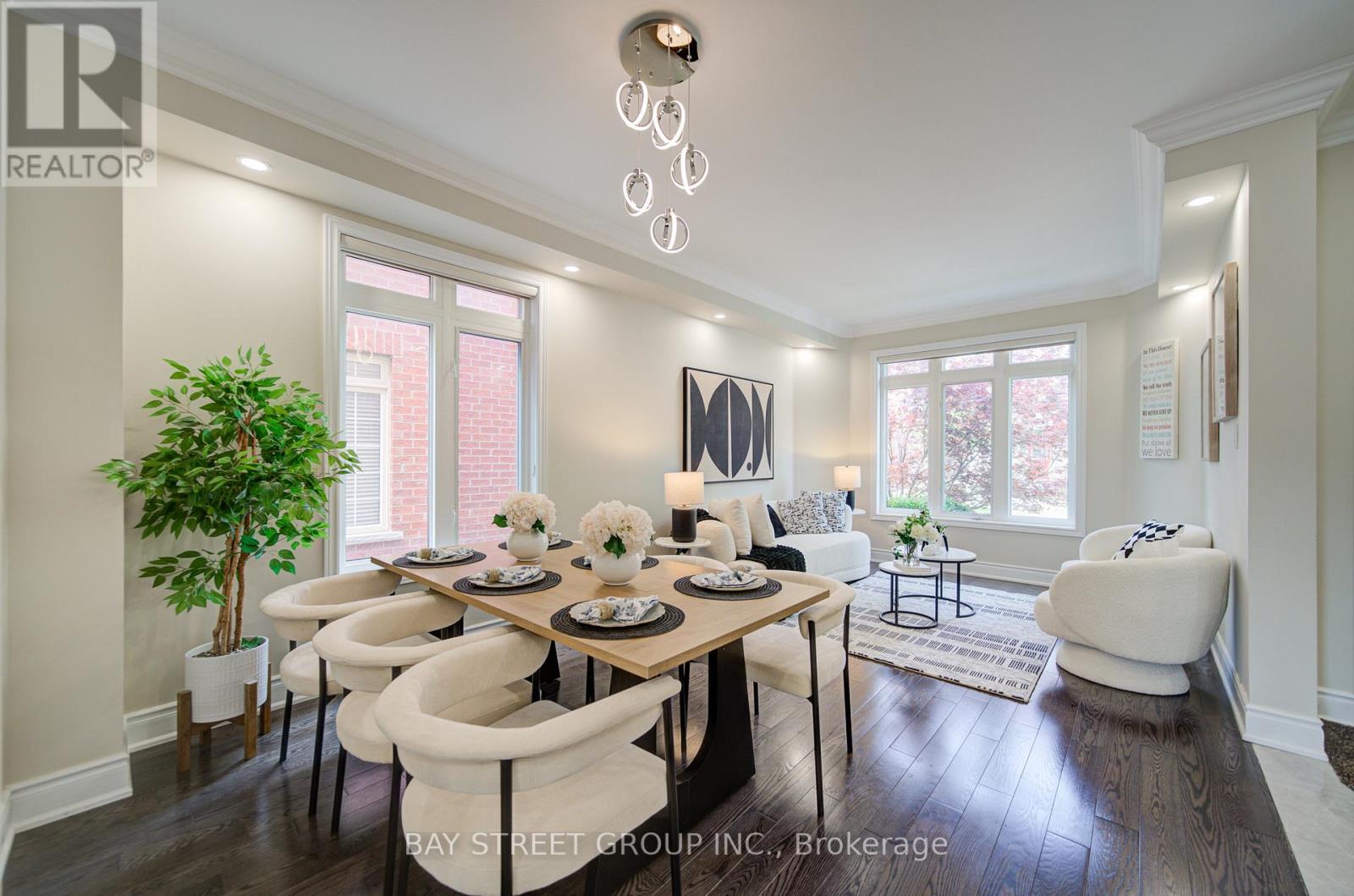 29 Cardrew Street, Markham, Ontario  L6B 1G6 - Photo 9 - N13424904