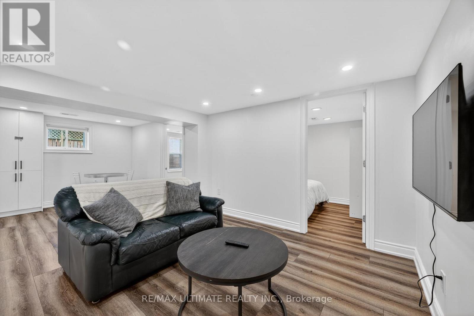 BASEMENT - 818 KROSNO BOULEVARD, Pickering, Ontario