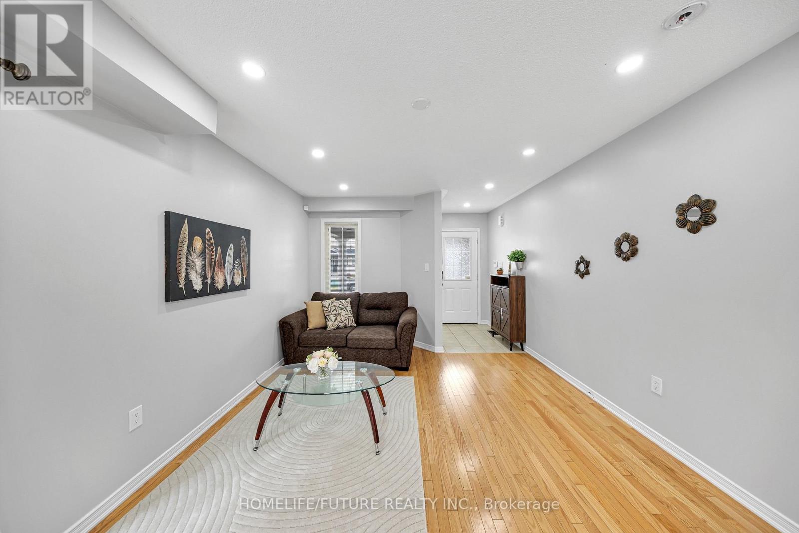 54 Oswell Drive, Ajax, Ontario  L1Z 0L4 - Photo 5 - E13432152