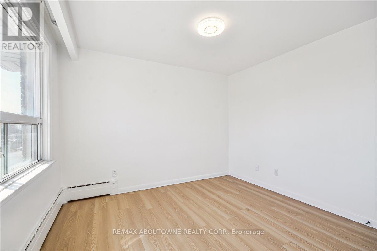 5 - 2 Wesley Street, Toronto, Ontario  M8Y 2W3 - Photo 32 - W13411918