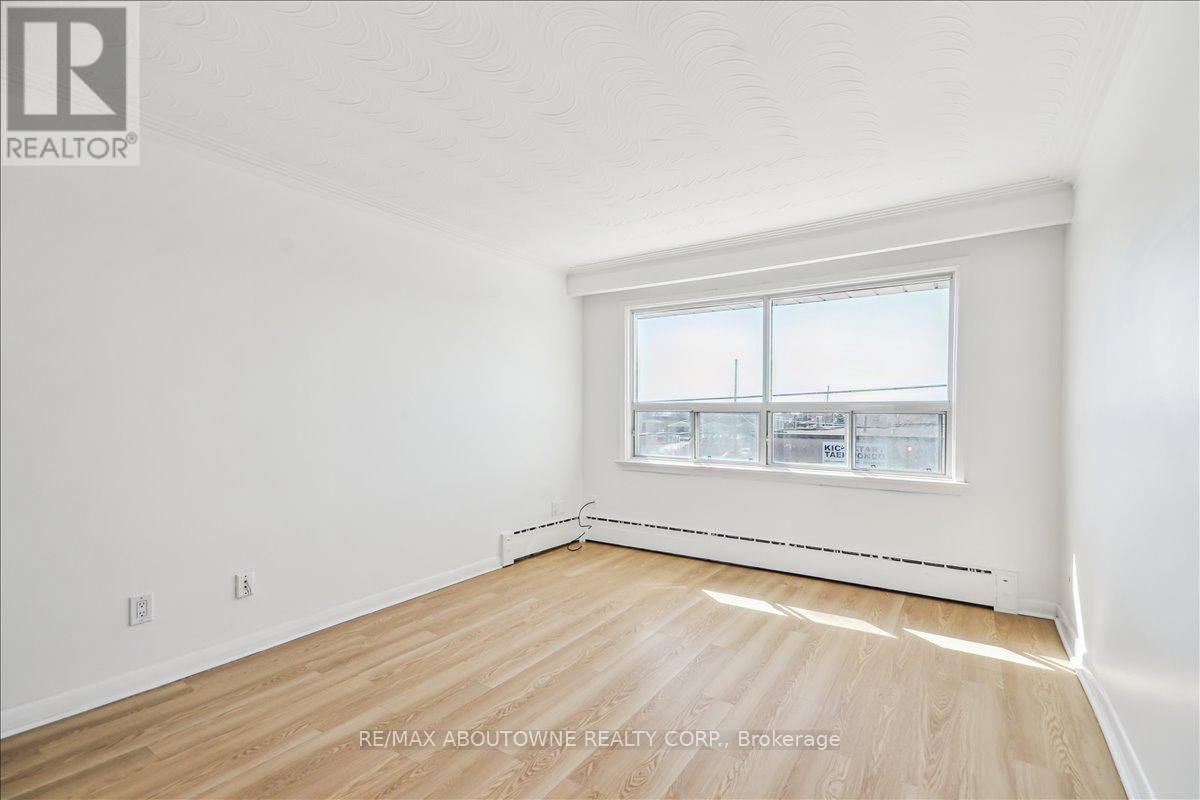 5 - 2 Wesley Street, Toronto, Ontario  M8Y 2W3 - Photo 14 - W13411918