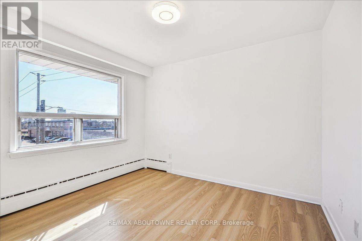 5 - 2 Wesley Street, Toronto, Ontario  M8Y 2W3 - Photo 26 - W13411918