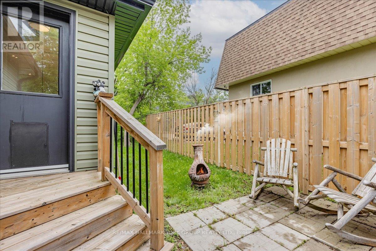 19 Metro Road S, Georgina, Ontario  L4P 1V7 - Photo 26 - N13431868