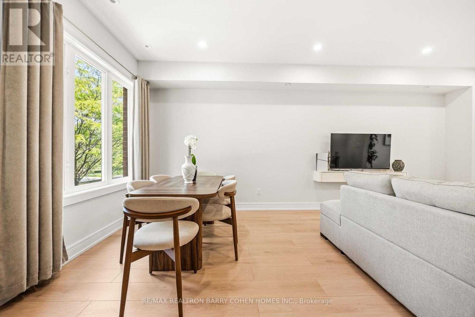 21 - 21 Galleria Parkway, Markham, Ontario  L3T 0A4 - Photo 6 - N13432034