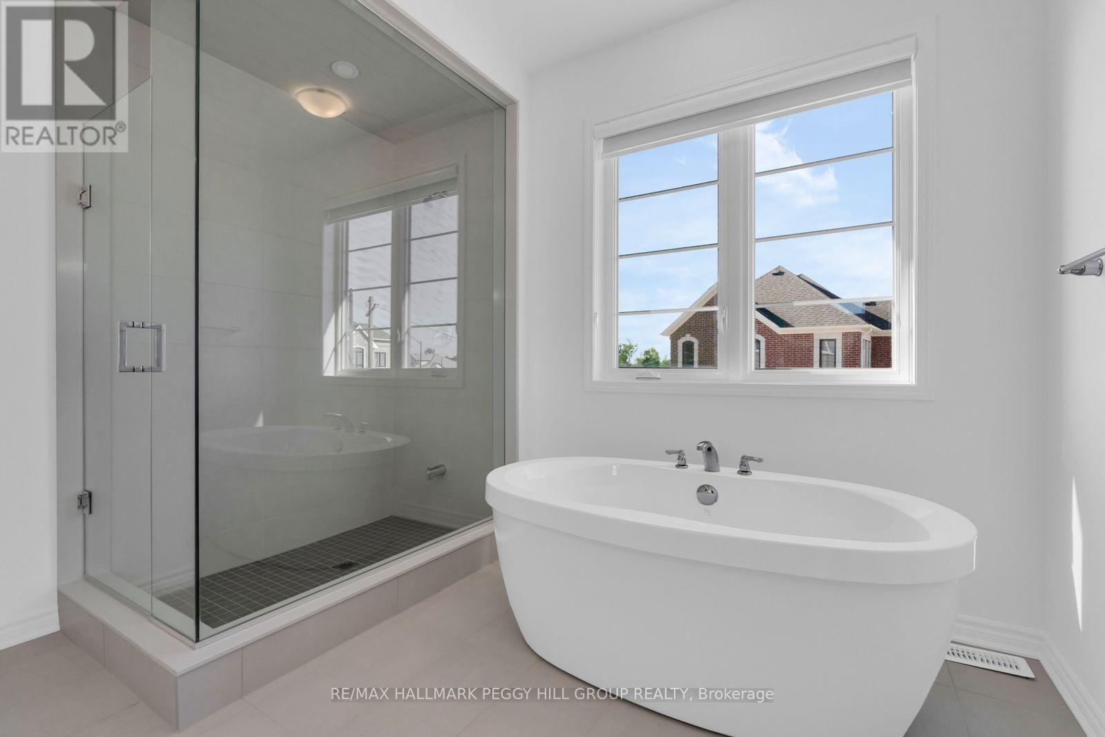 641 Newlove Street, Innisfil, Ontario L9S 0S3 - Photo 10 - N13432058