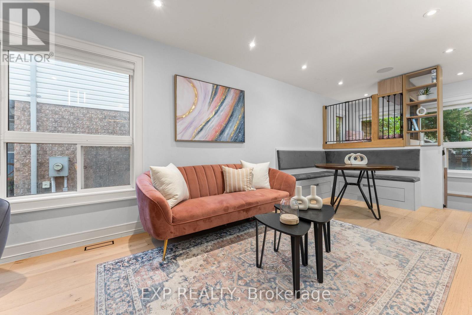 442 Heddle Crescent, Newmarket, Ontario  L3X 2J3 - Photo 5 - N13432158