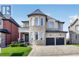 210 CANNES AVENUE, Vaughan, Ontario