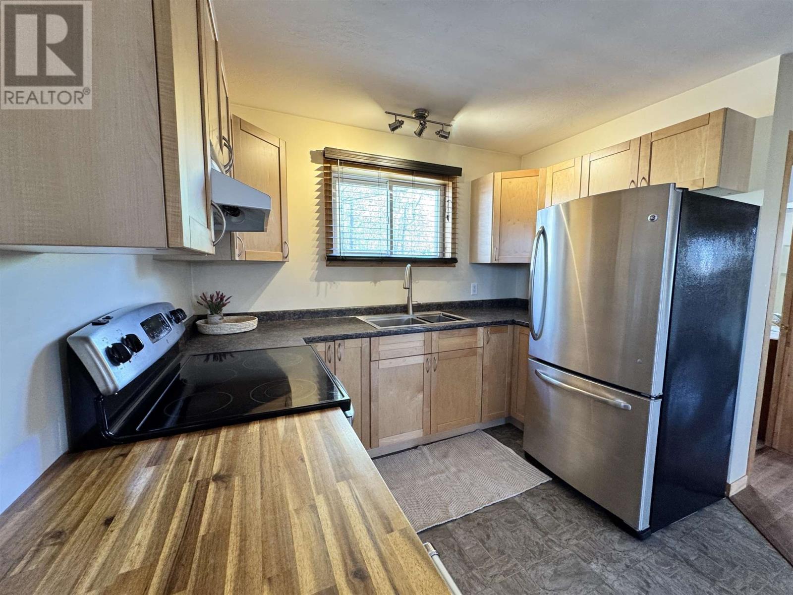 141 Aberdeen St S, Chapleau, Ontario  P0M 1K0 - Photo 12 - SM261263