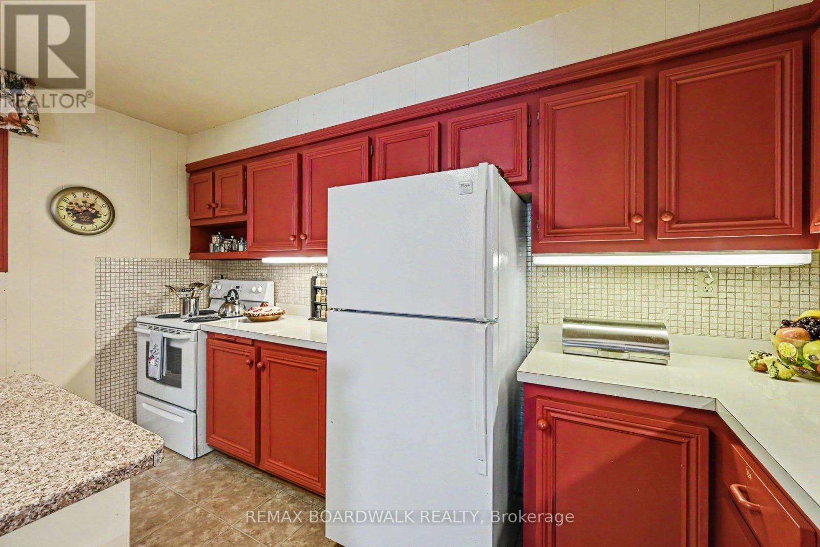 126 Lakeshore Drive, Lanark Highlands, Ontario  K0A 3L0 - Photo 13 - X13431142