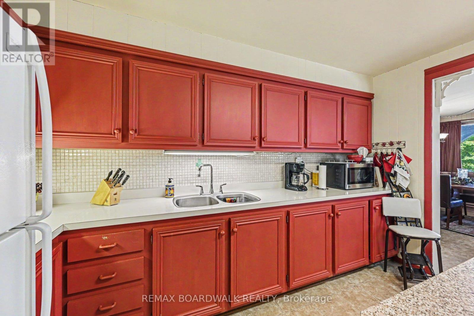 126 Lakeshore Drive, Lanark Highlands, Ontario  K0A 3L0 - Photo 12 - X13431142