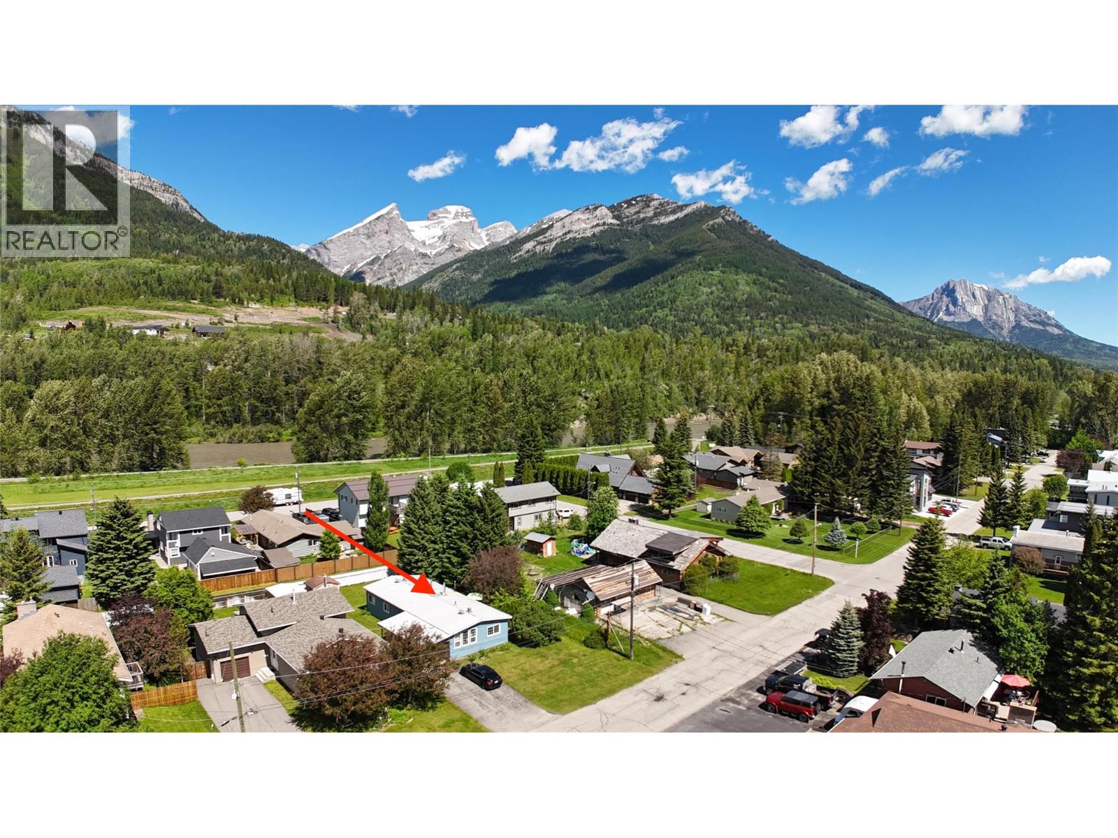 1441 11th Avenue, Fernie, British Columbia  V0B 1M0 - Photo 32 - 10387987
