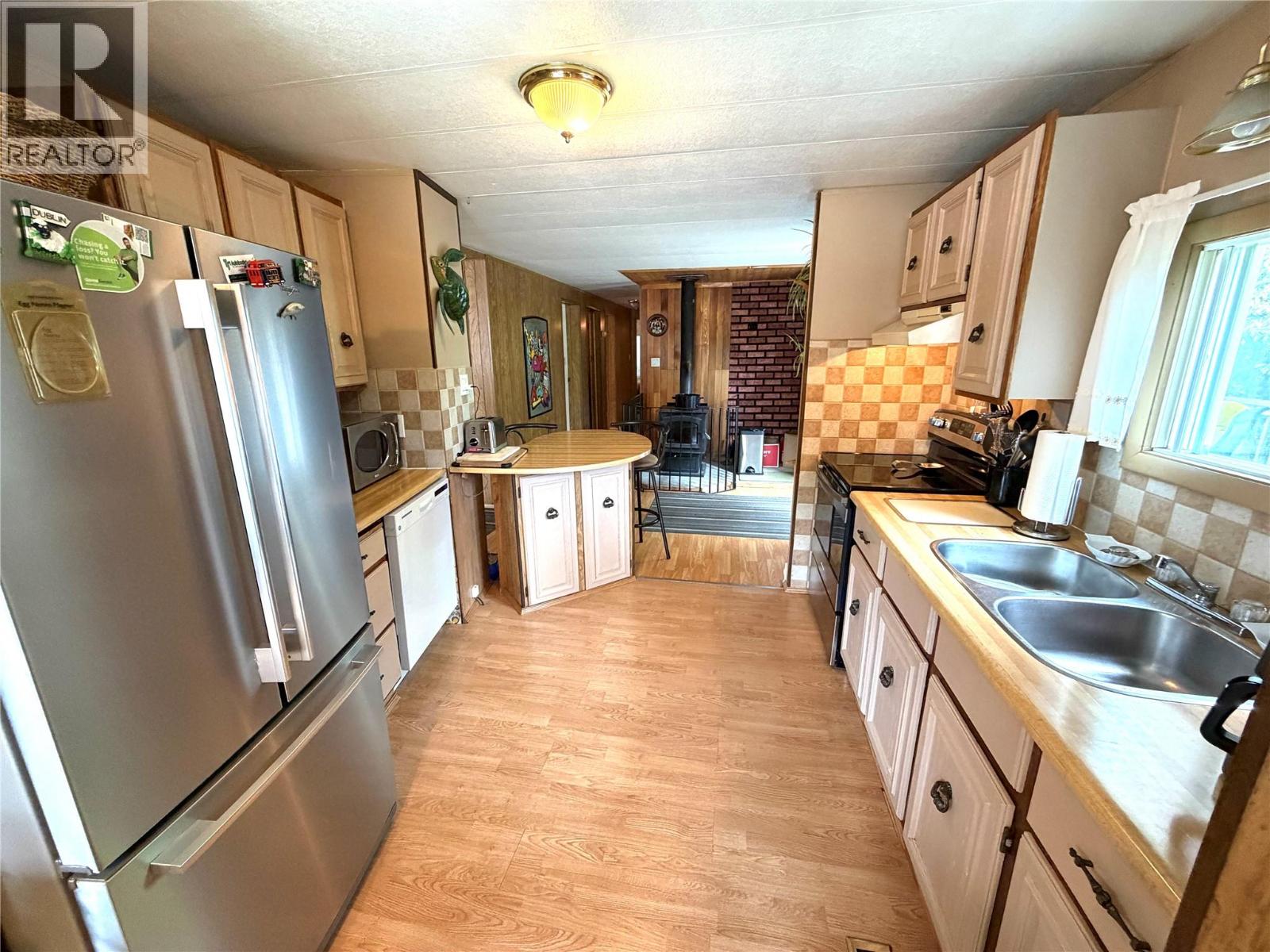 1441 11th Avenue, Fernie, British Columbia  V0B 1M0 - Photo 7 - 10387987