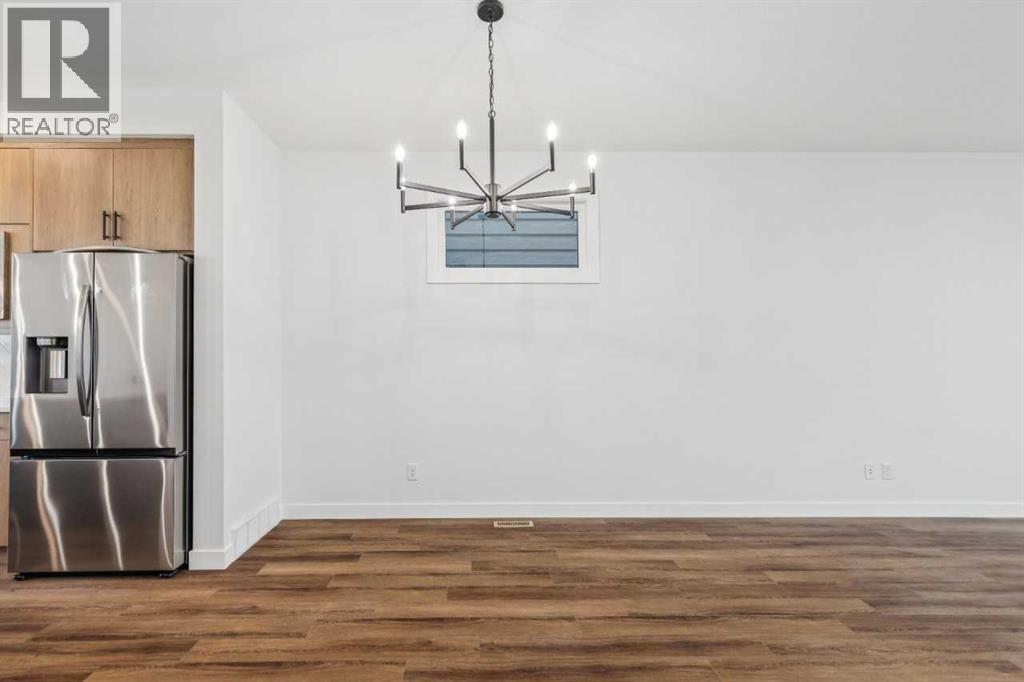 15477 45 Street SW, Calgary, Alberta  T2Y 1E2 - Photo 14 - A2294368