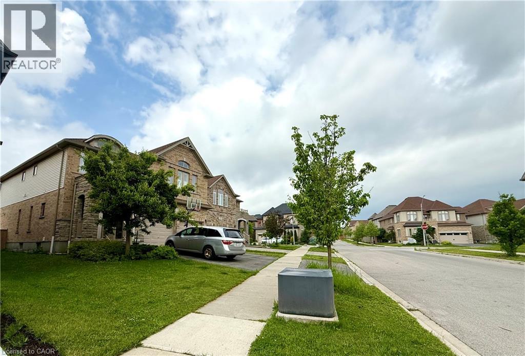 757 Pasture Rose Street, Waterloo, Ontario  N2V 0C4 - Photo 32 - 40836552