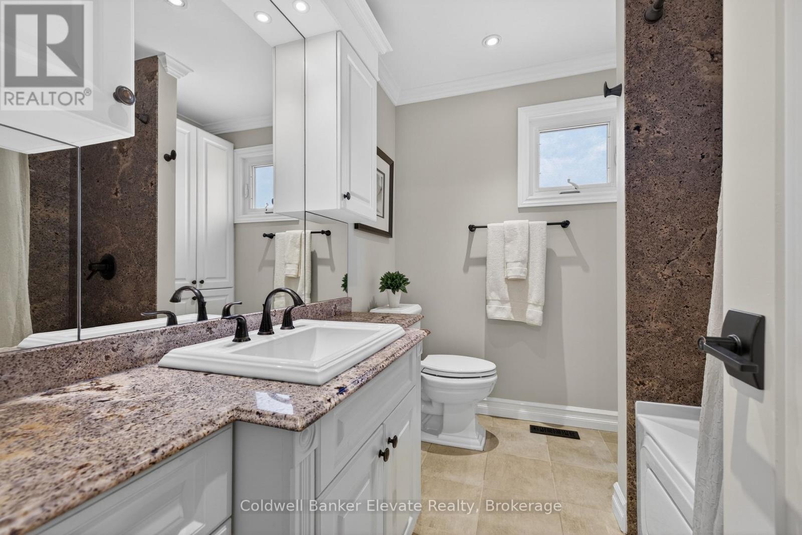 1432 Livingston Road, Oakville, Ontario  L6H 3G4 - Photo 41 - W13431898