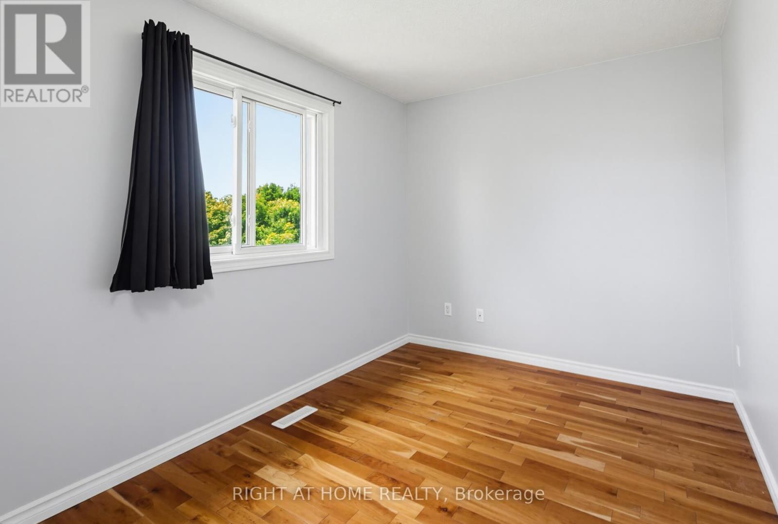 16 Marengo Court S, Brampton, Ontario  L6S 4H6 - Photo 24 - W13431906