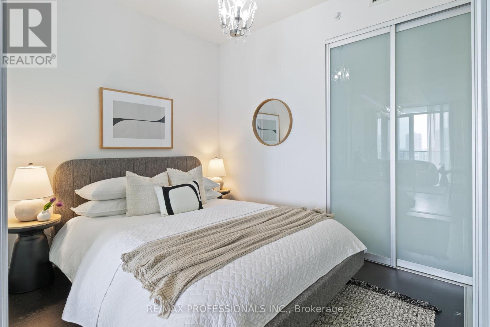 1910 - 90 Park Lawn Road, Toronto, Ontario  M8Y 0B6 - Photo 23 - W13431986