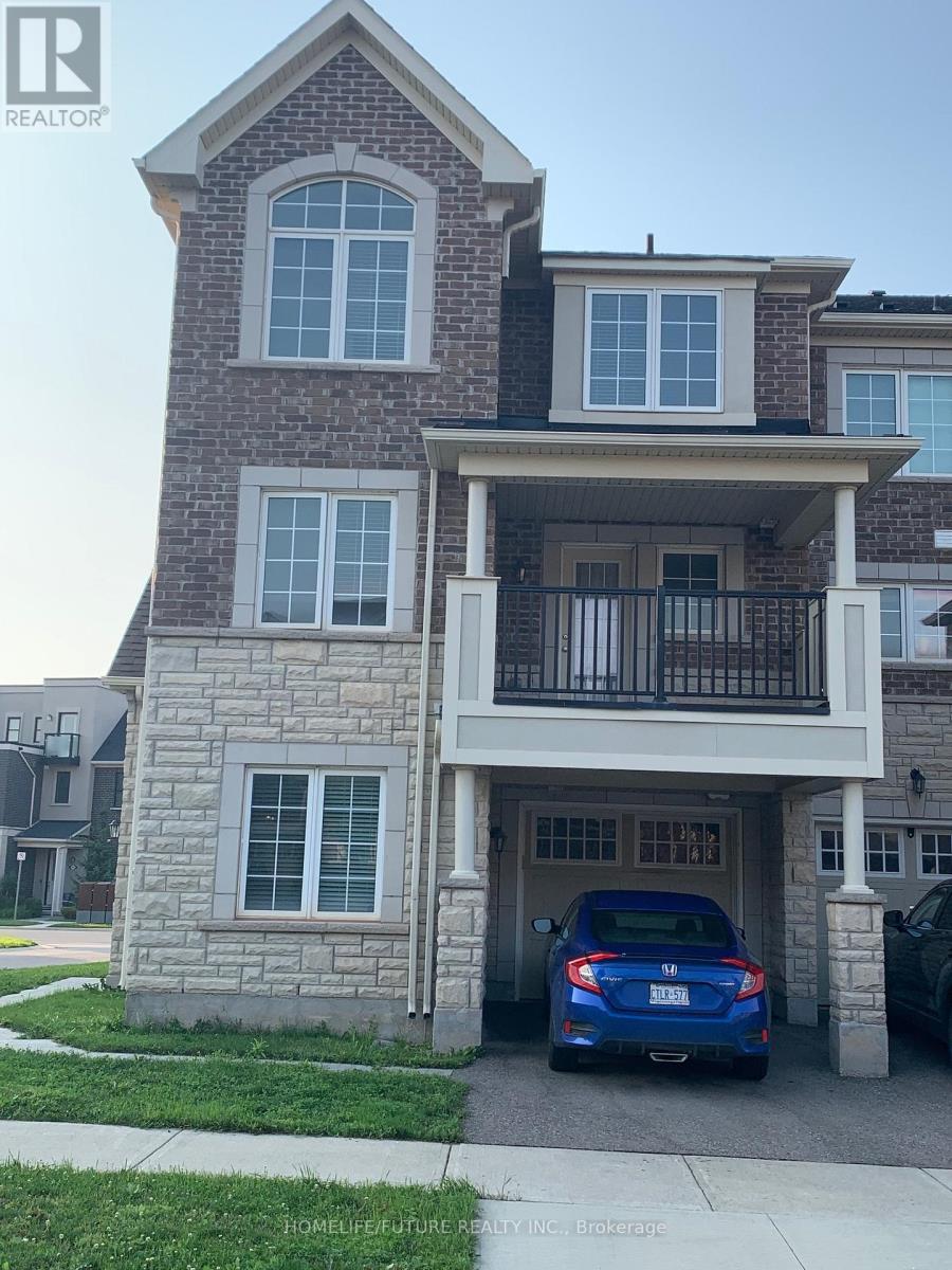 208 SARAH CLINE DRIVE, Oakville, Ontario