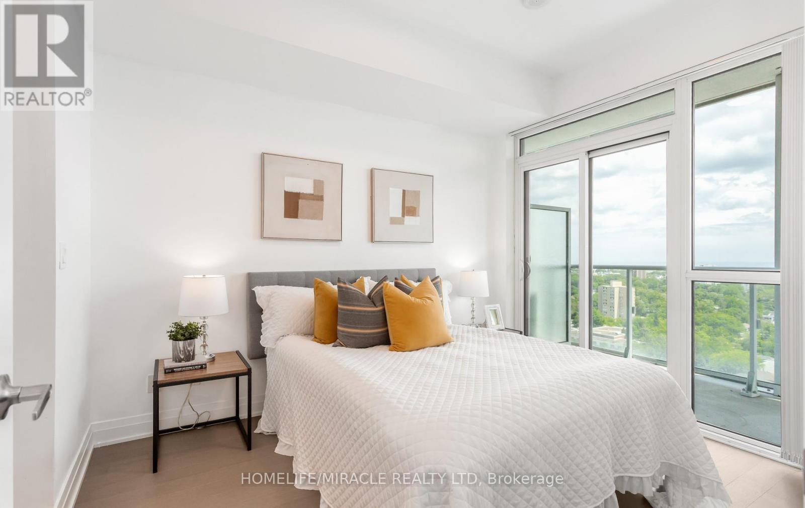 1605 - 55 Speers Road, Oakville, Ontario  L6K 0H9 - Photo 14 - W13432022