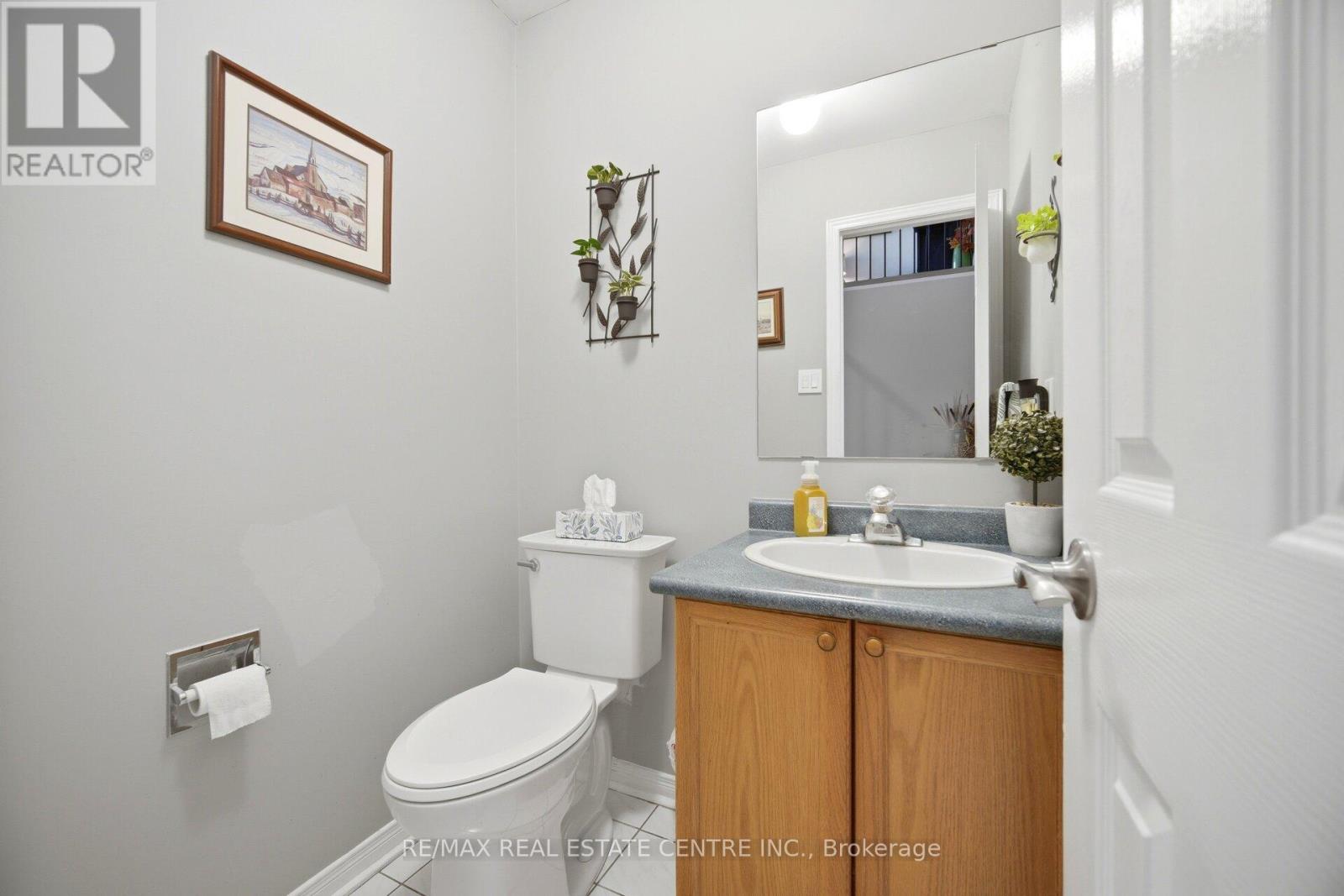 6 Ashbrook Way, Brampton, Ontario  L6Y 4R5 - Photo 22 - W13432088