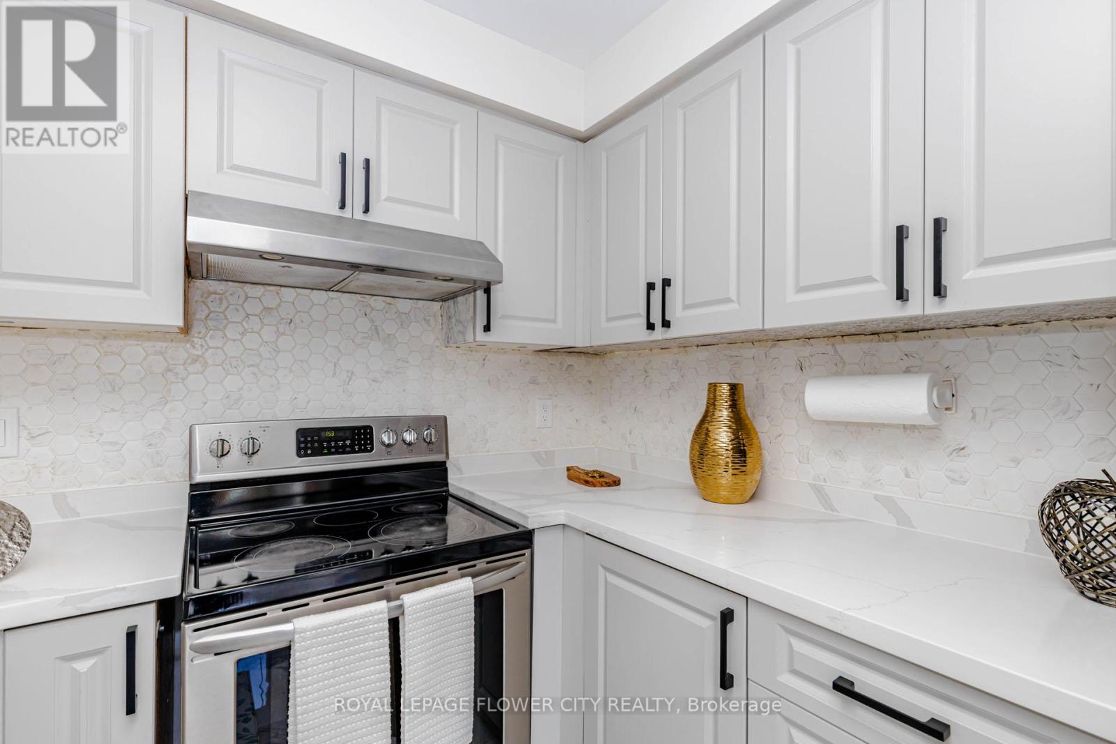 45 Penbridge Circle, Brampton, Ontario  L7A 2R1 - Photo 23 - W13432106