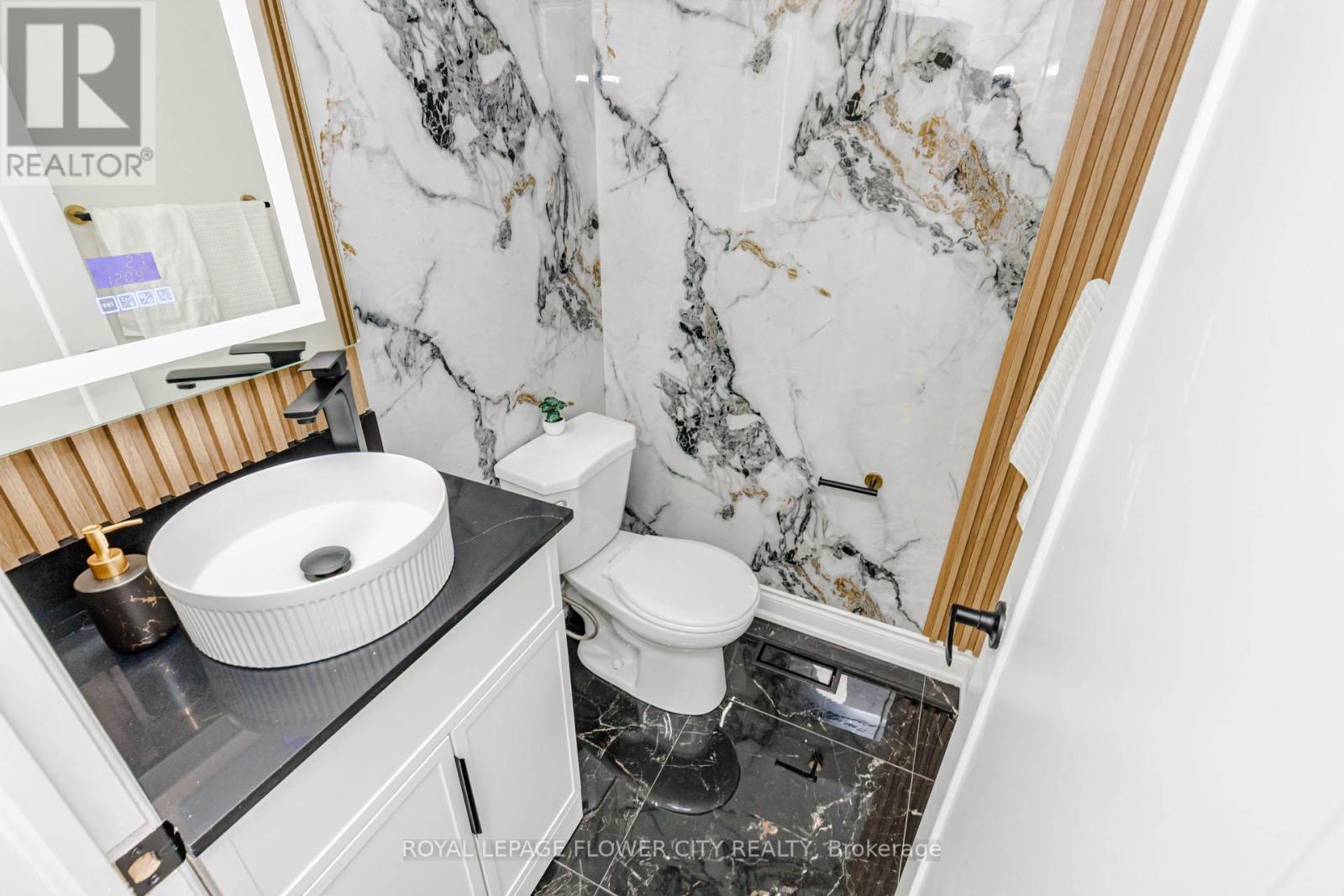 45 Penbridge Circle, Brampton, Ontario  L7A 2R1 - Photo 26 - W13432106