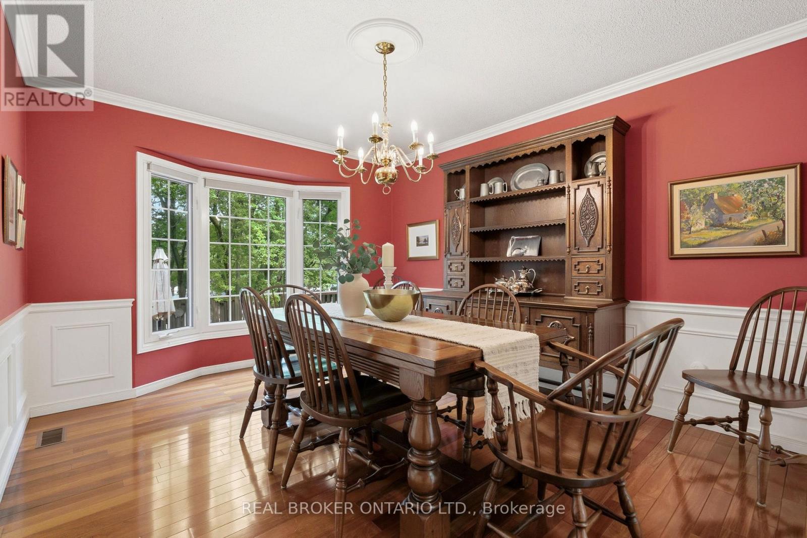 2241 Mansfield Drive, Burlington, Ontario  L7P 3J3 - Photo 14 - W13432112