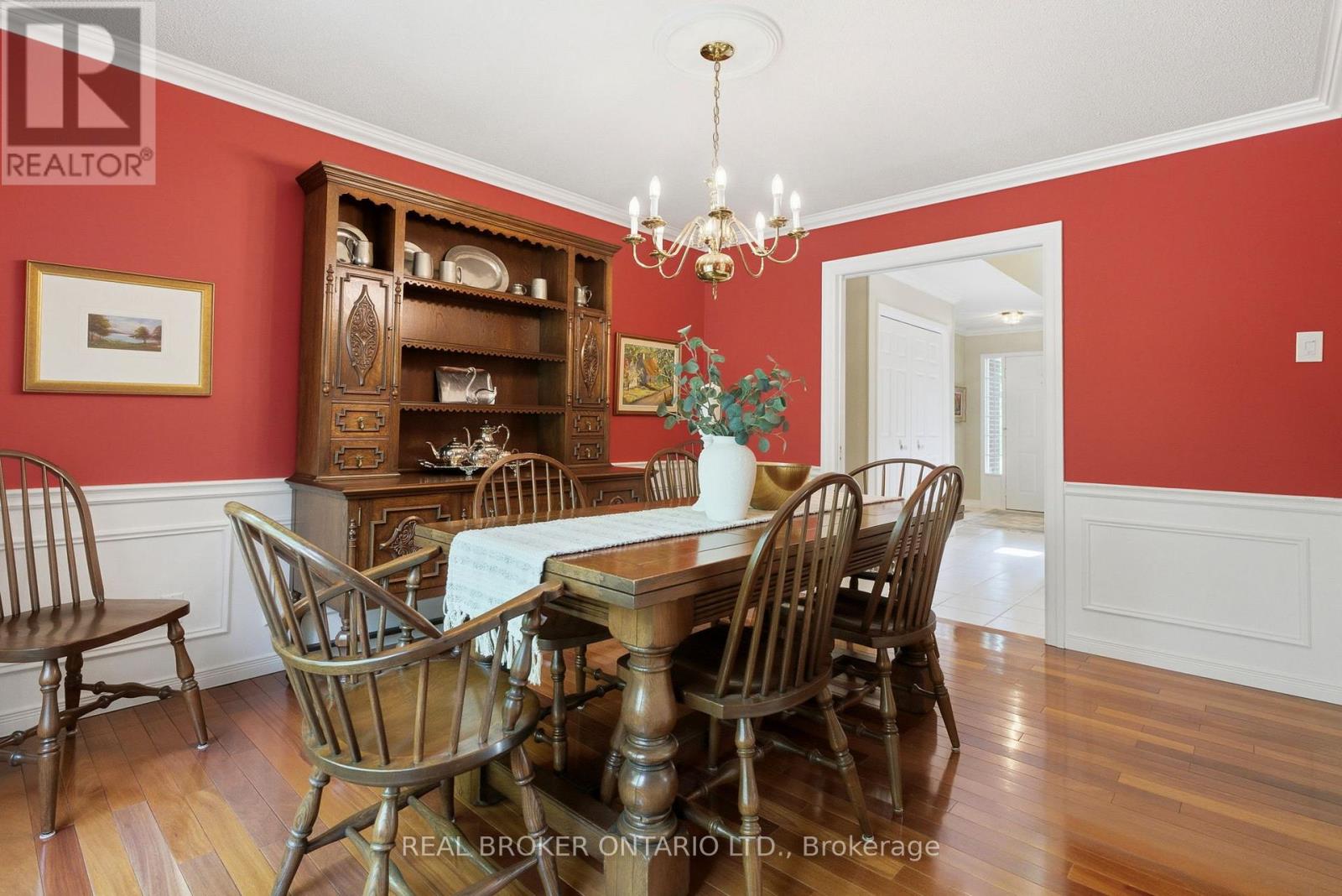 2241 Mansfield Drive, Burlington, Ontario  L7P 3J3 - Photo 15 - W13432112