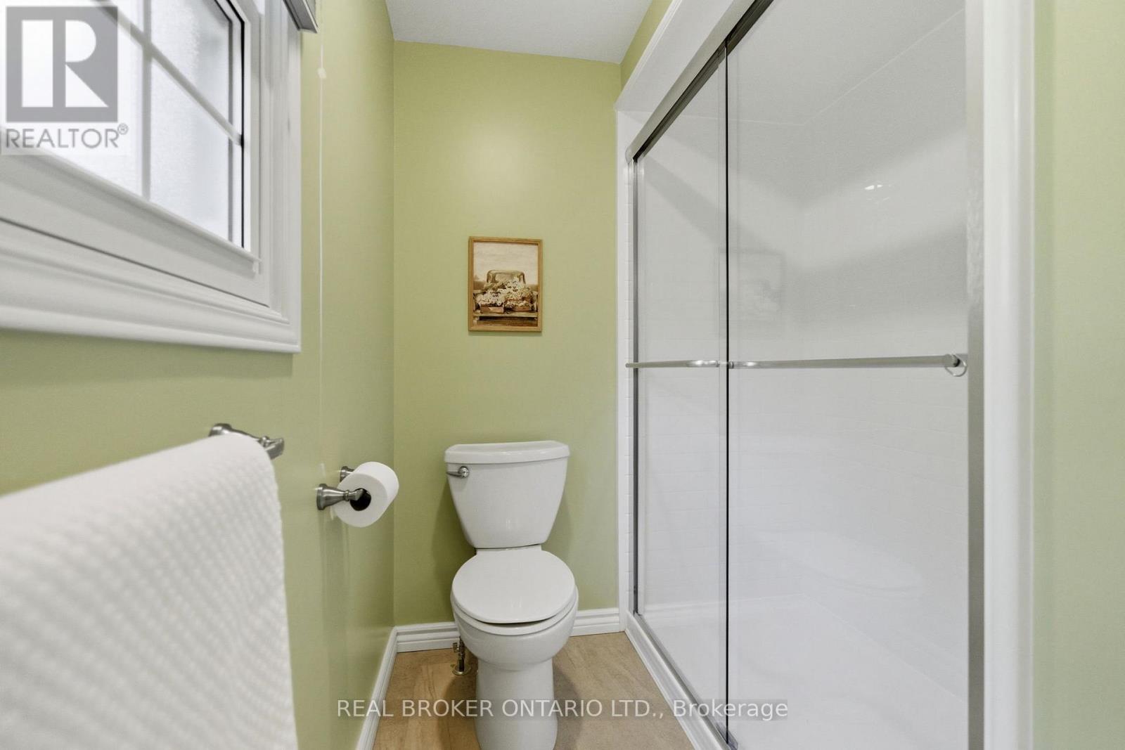 2241 Mansfield Drive, Burlington, Ontario  L7P 3J3 - Photo 31 - W13432112
