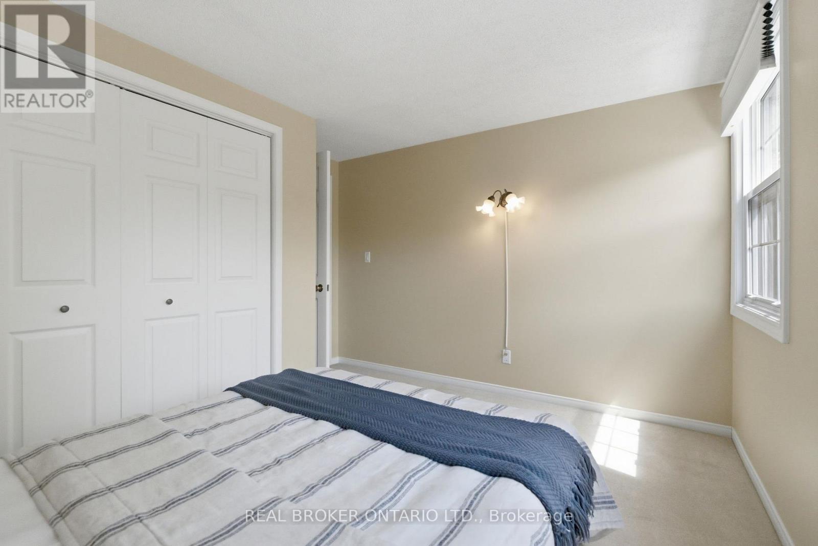 2241 Mansfield Drive, Burlington, Ontario  L7P 3J3 - Photo 38 - W13432112