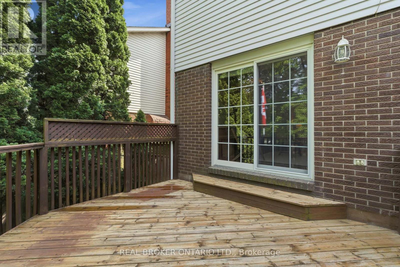 2241 Mansfield Drive, Burlington, Ontario  L7P 3J3 - Photo 50 - W13432112