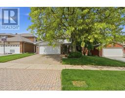 2241 MANSFIELD DRIVE, Burlington, Ontario