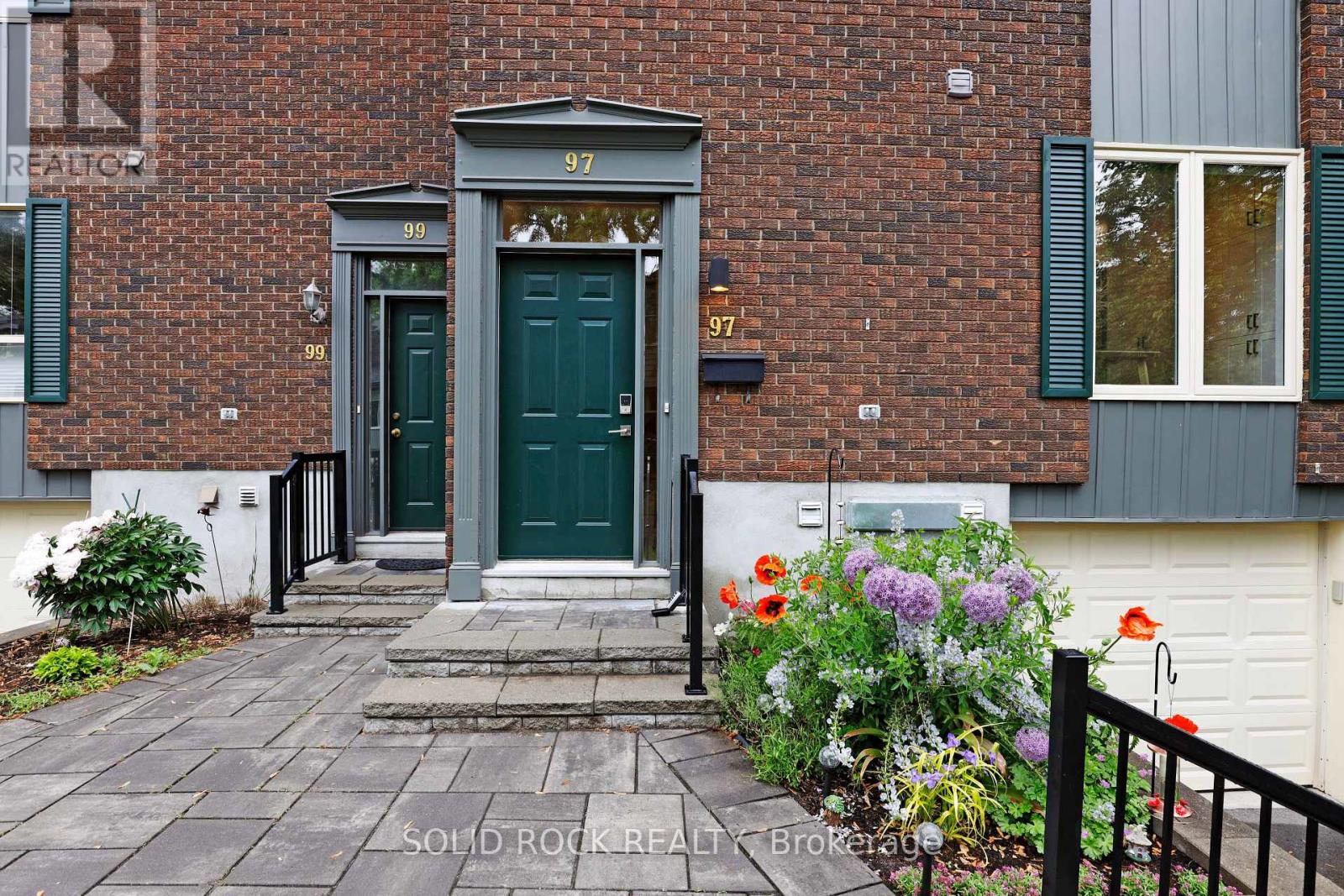 61 - 97 Beachview Private, Ottawa, Ontario  K1V 1M7 - Photo 2 - X13432282