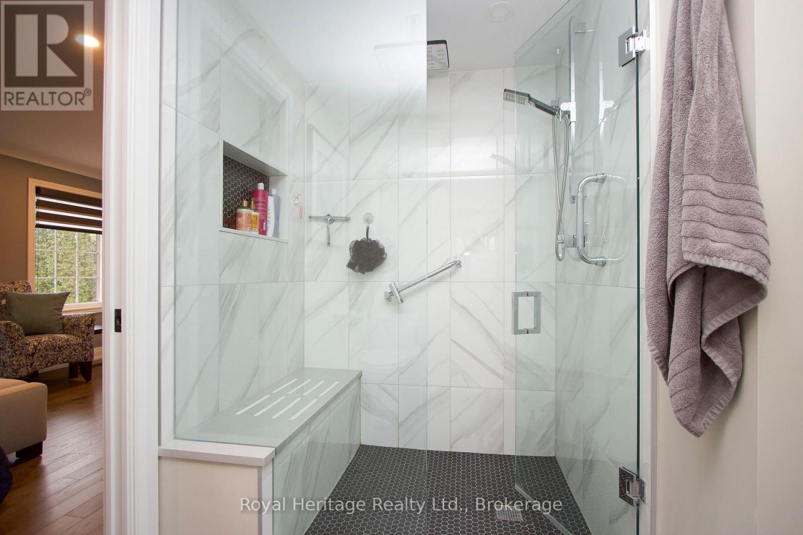 27 Clovelly Drive, Whitby, Ontario L1N 7A7 - Photo 25 - E13431754