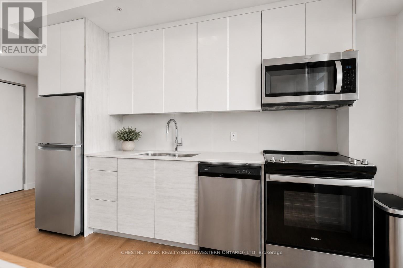 714 - 60 Frederick Street, Kitchener, Ontario  N2H 0C7 - Photo 9 - X13432070