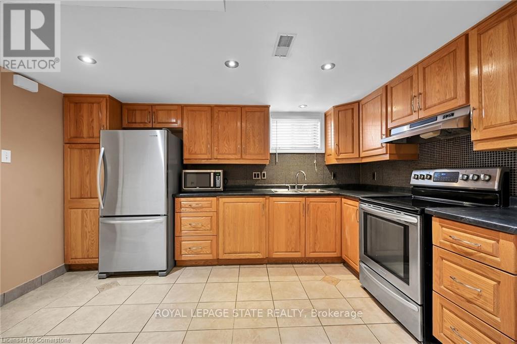 B - 221 Gray Road, Hamilton, Ontario  L8E 1T9 - Photo 10 - X13432094
