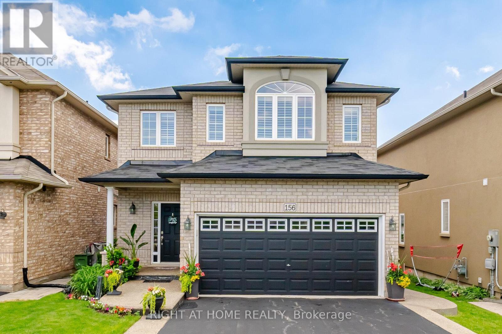 156 GUNBY BOULEVARD, Hamilton, Ontario