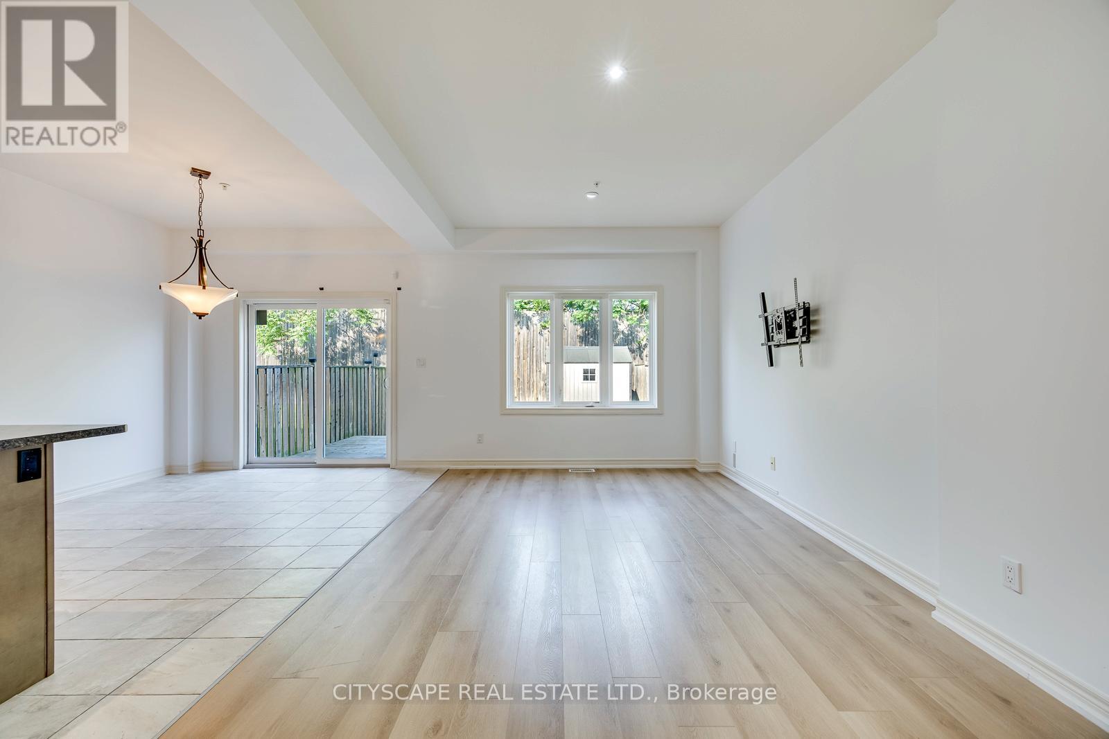 31 Glory Hill Road, St. Catharines, Ontario  L2P 0C7 - Photo 11 - X13432138
