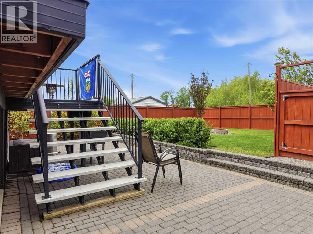 182 Robinson Avenue, Penhold, Alberta  T0M 1R0 - Photo 14 - A2310865