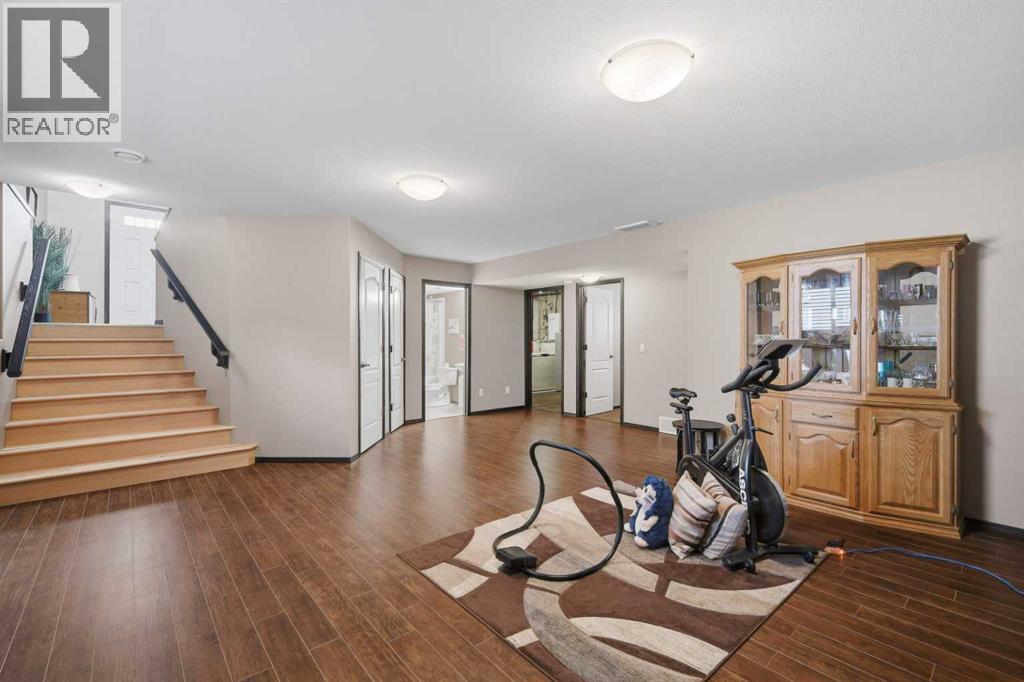 182 Robinson Avenue, Penhold, Alberta  T0M 1R0 - Photo 27 - A2310865