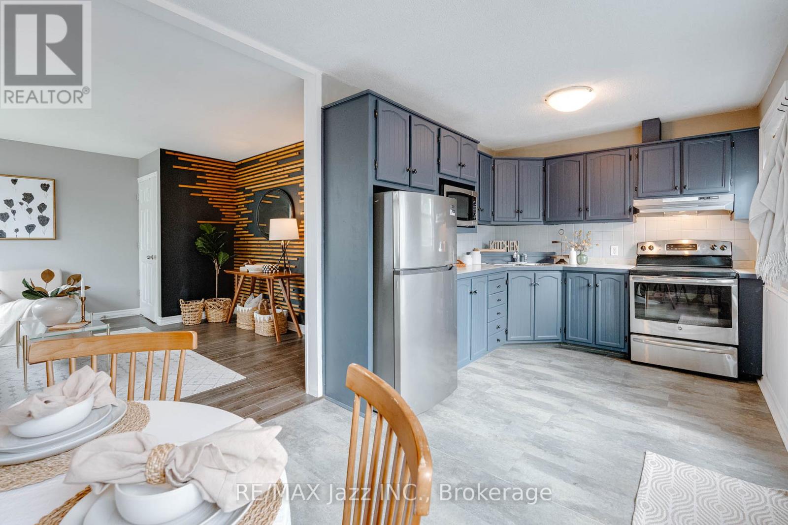 81 Wellington Avenue W, Oshawa, Ontario  L1H 3X8 - Photo 5 - E13432302