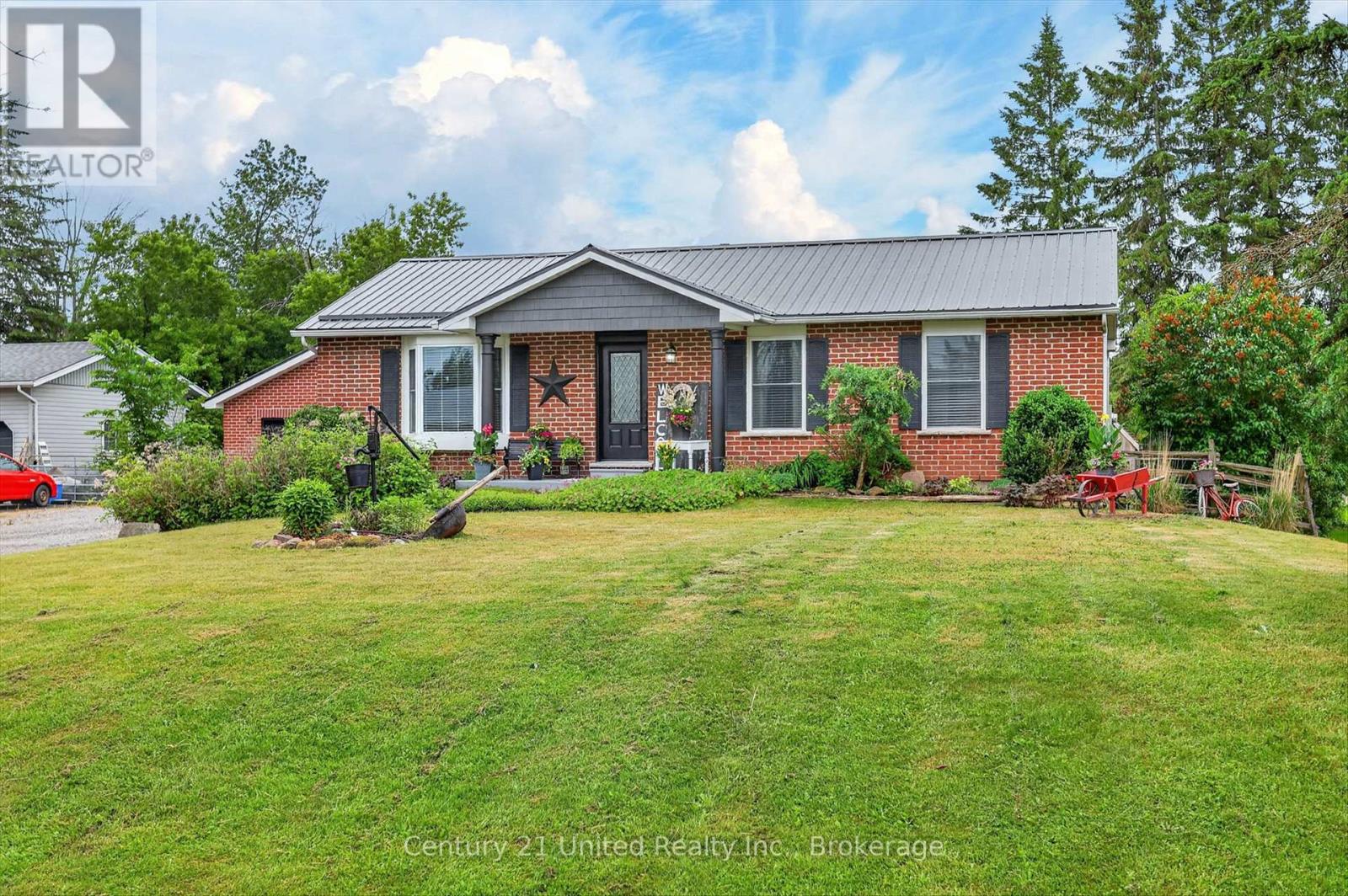 12 Emily Court, Kawartha Lakes, Ontario  K0L 2W0 - Photo 5 - X13432366