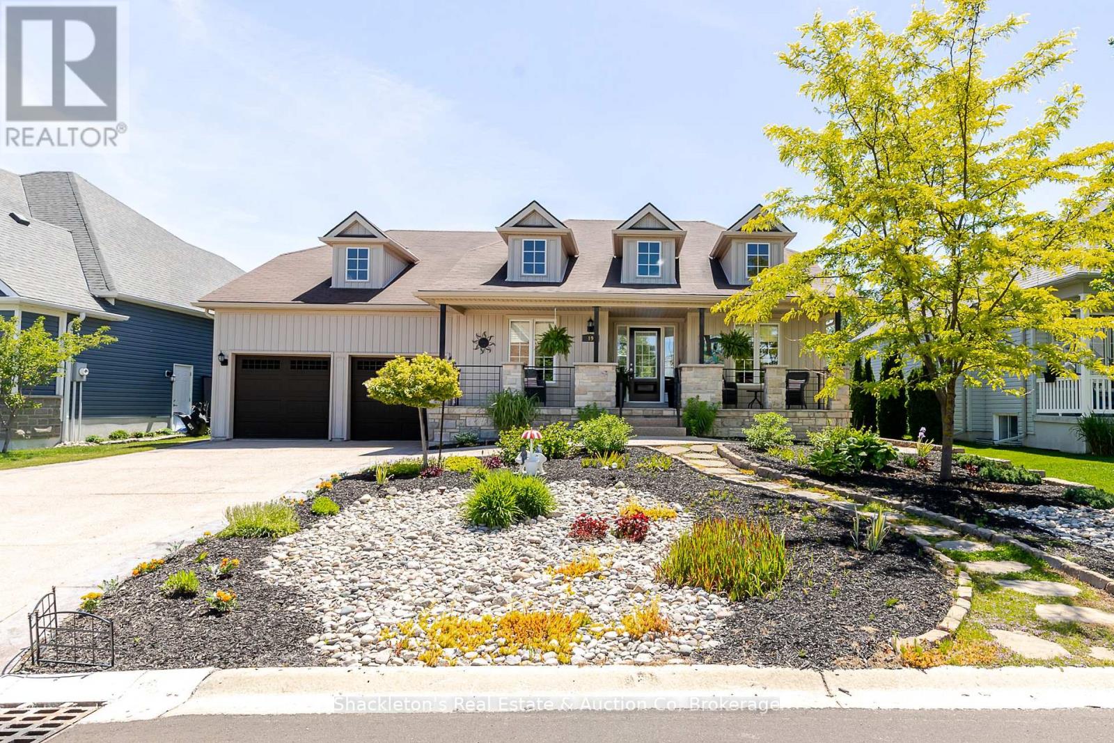 19 - 19 MACPHERSON AVENUE, Huron East, Ontario