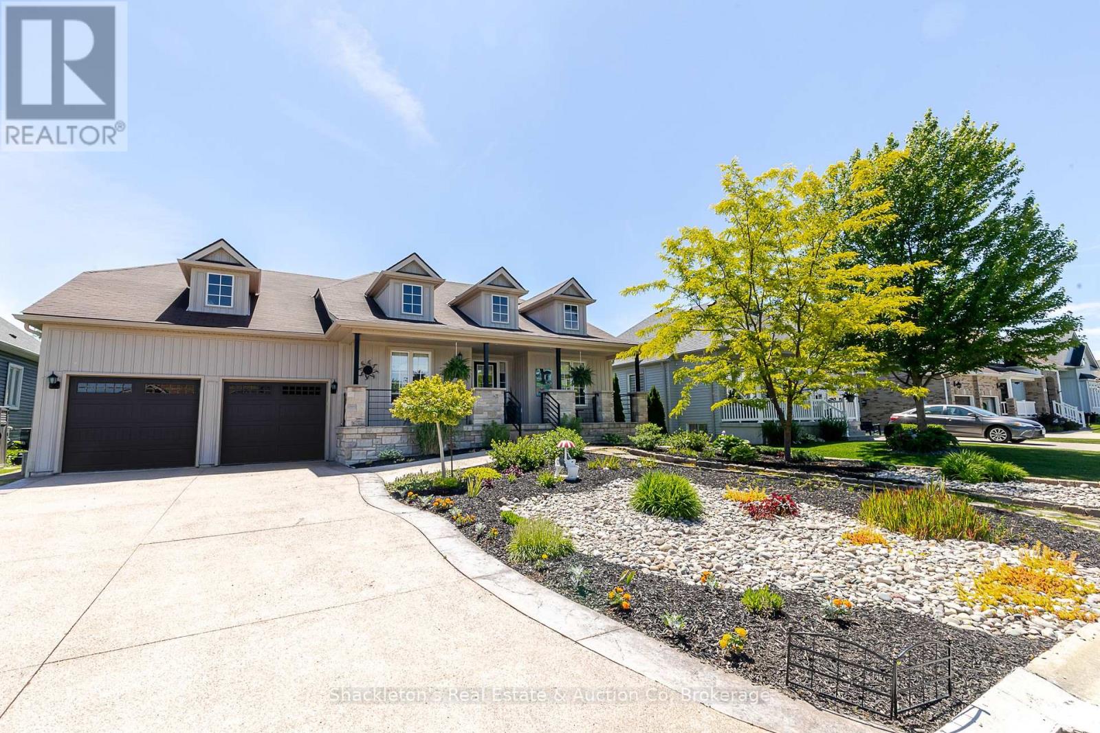 19 - 19 Macpherson Avenue, Huron East, Ontario  N0K 1W0 - Photo 3 - X13432352