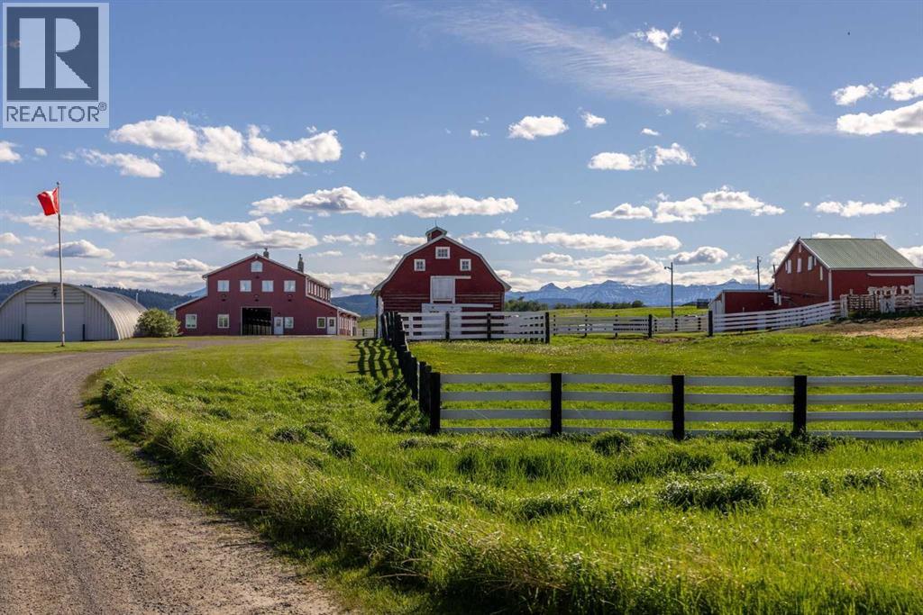 224253 434 Avenue West, Rural Foothills County, Alberta  T0L 2A0 - Photo 2 - A2316719