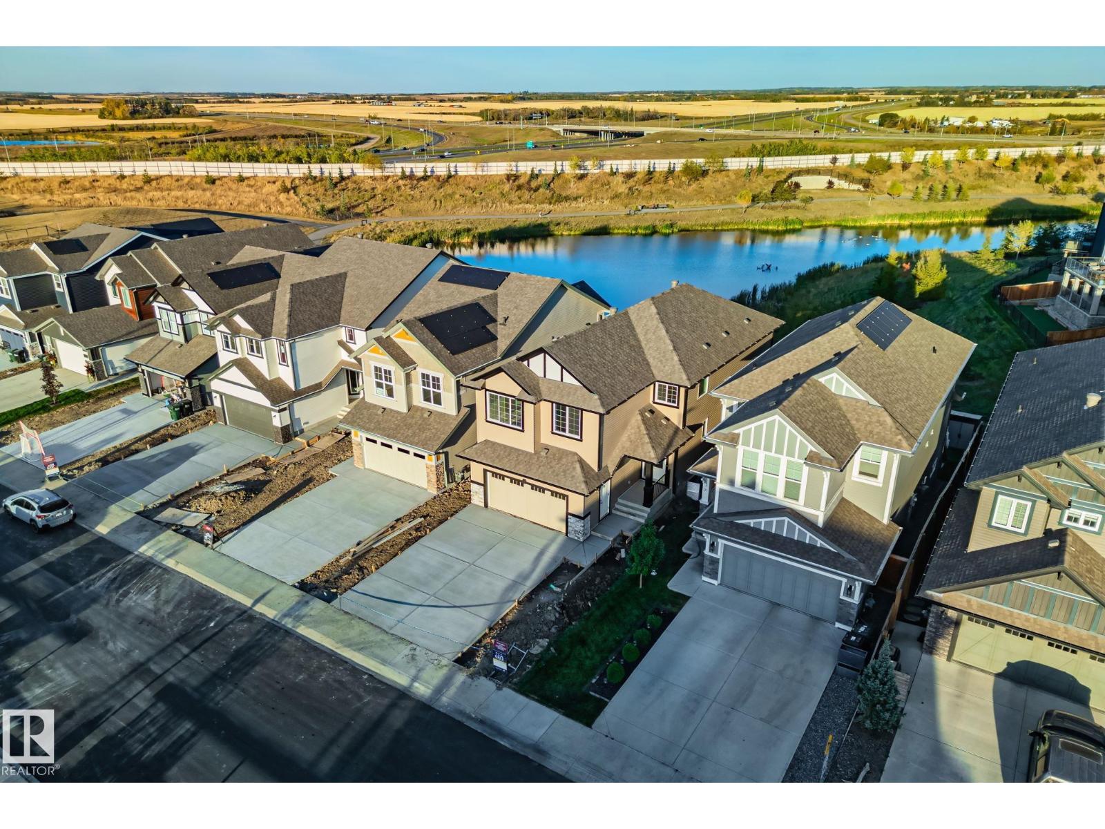 41 Savoy Cr, Sherwood Park, Alberta  T8H 2Y3 - Photo 4 - E4493049