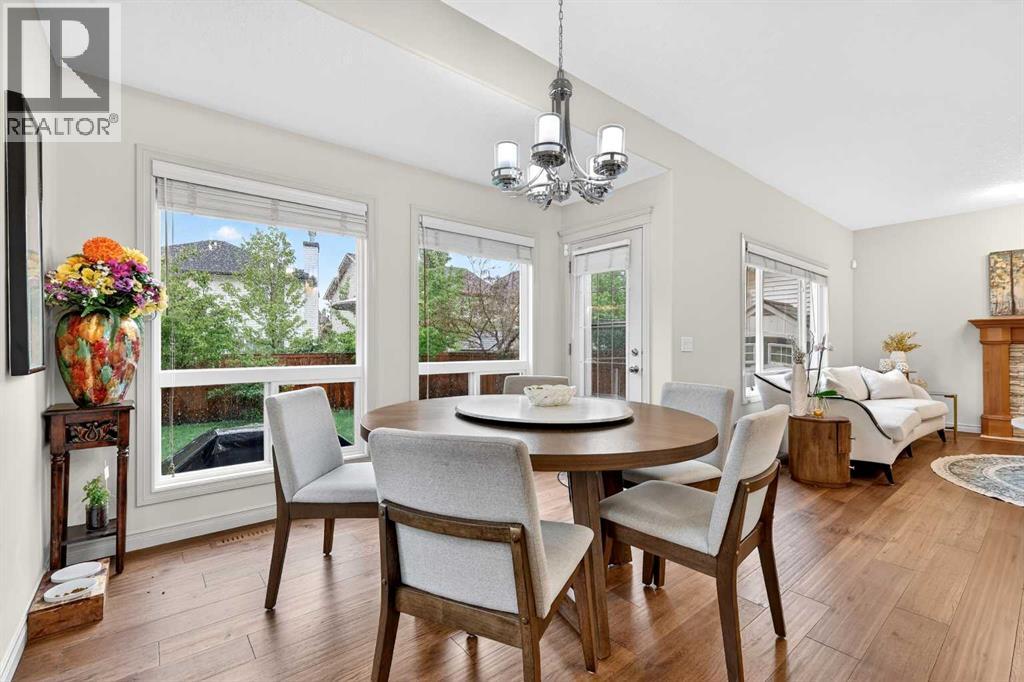 13 Cougar Ridge Circle SW, Calgary, Alberta  T3H 4X6 - Photo 18 - A2317700