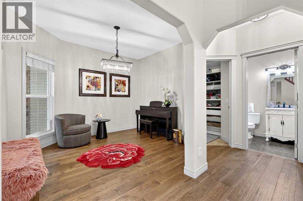 13 Cougar Ridge Circle SW, Calgary, Alberta  T3H 4X6 - Photo 21 - A2317700