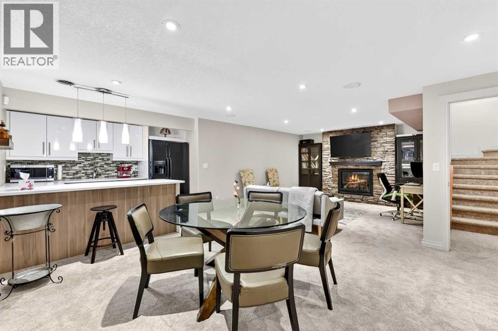 13 Cougar Ridge Circle SW, Calgary, Alberta  T3H 4X6 - Photo 42 - A2317700