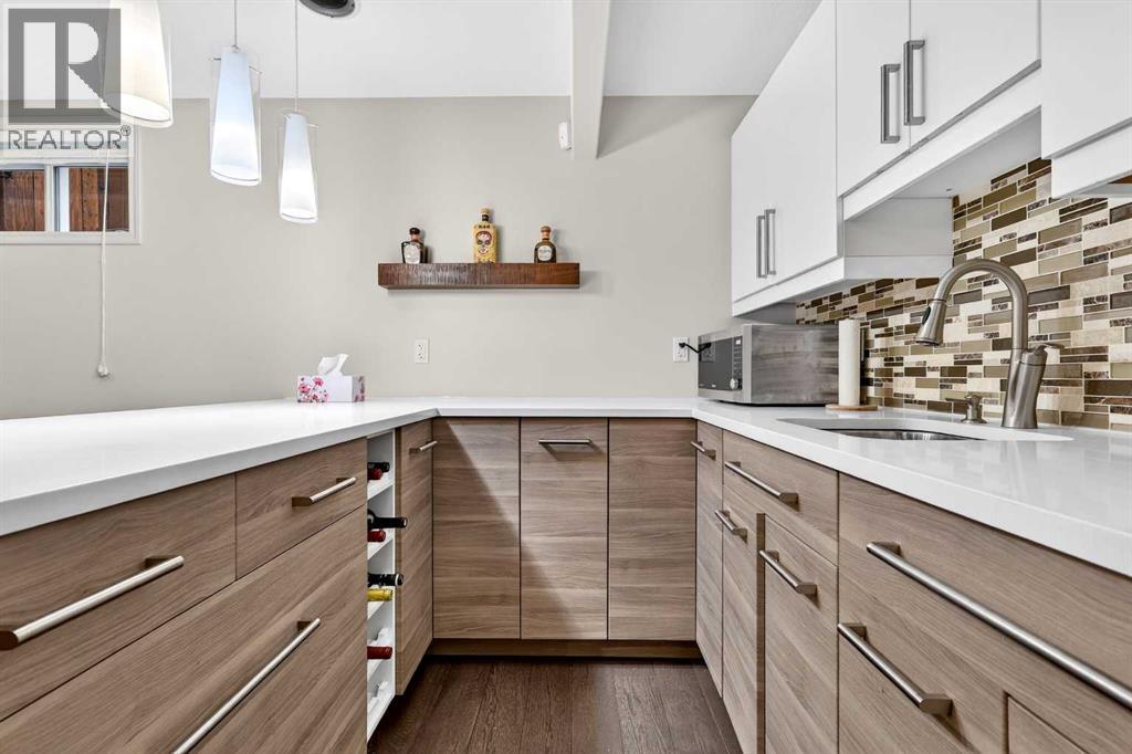 13 Cougar Ridge Circle SW, Calgary, Alberta  T3H 4X6 - Photo 45 - A2317700